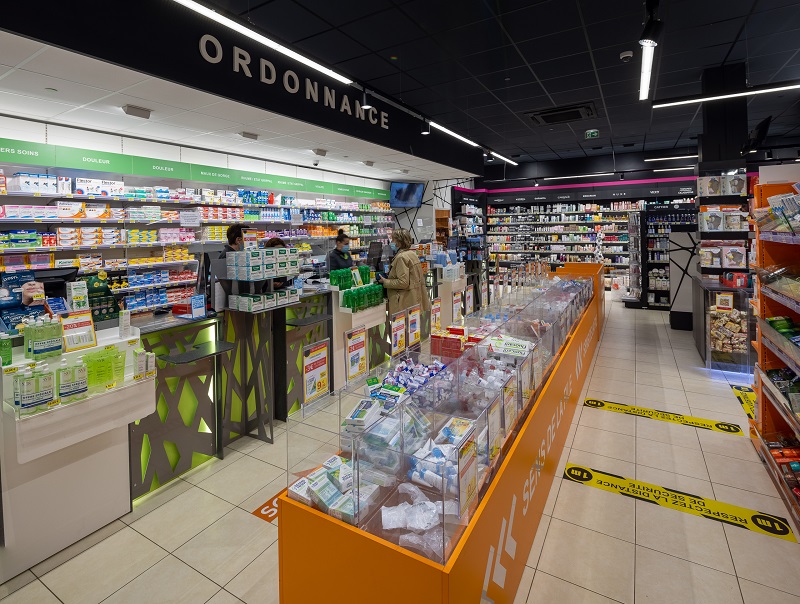 relooking-pharmacie-mareuil-04