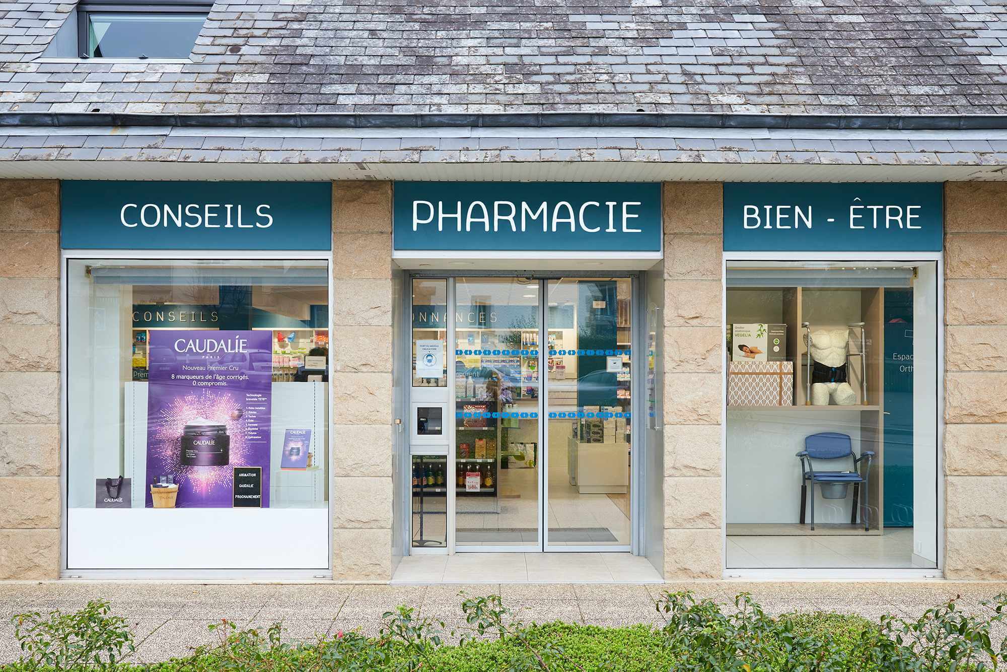 Façade de la pharmacie Beaugendre