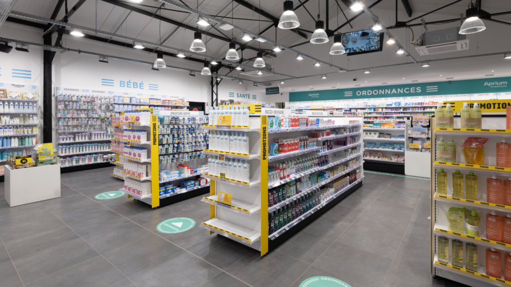 Agencement pharmacie : la transformation de la Pharmacie de la Gare à Sainte-Geneviève-des-Bois