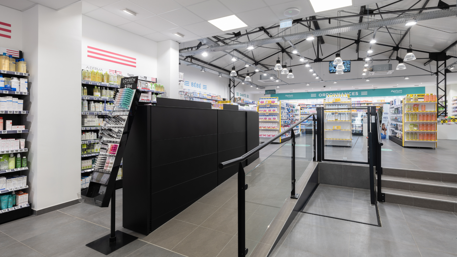 Agencement pharmacie : la transformation de la Pharmacie de la Gare à Sainte-Geneviève-des-Bois